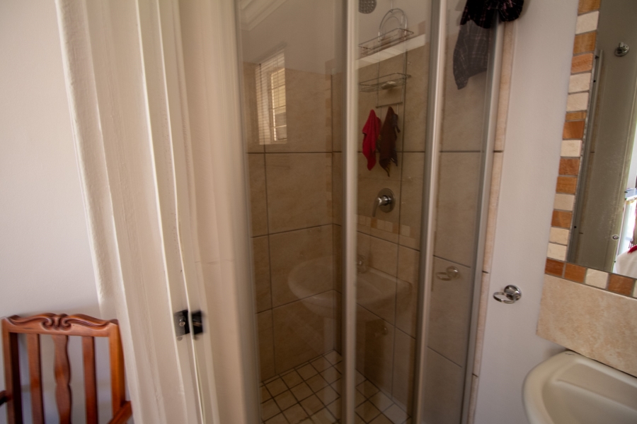 8 Bedroom Property for Sale in Flora Park Northern Cape